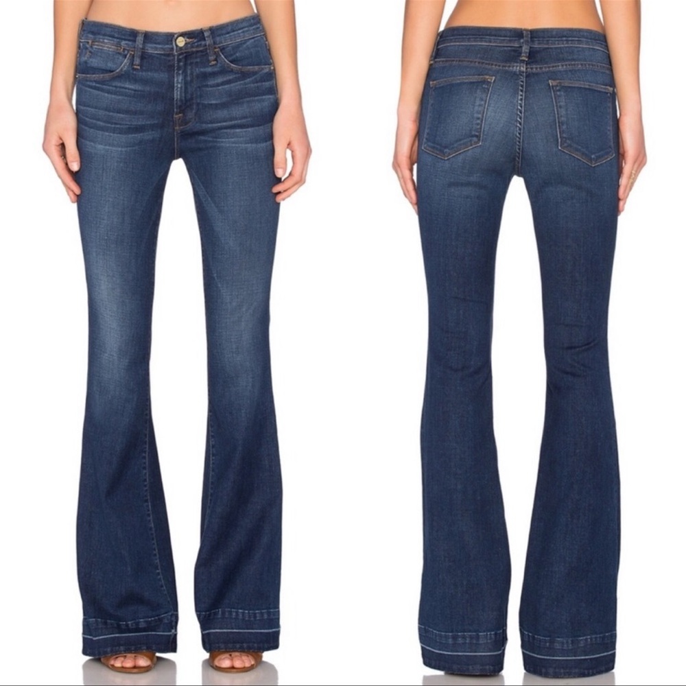 Frame Le Heigh Flare jeans in Colby wash
